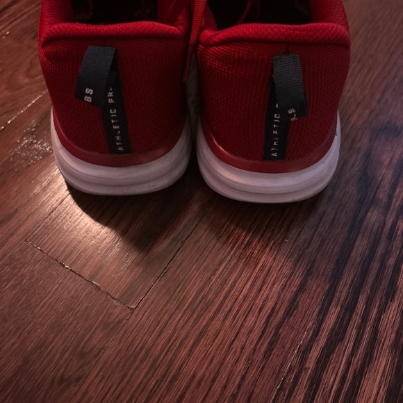 APL Techloom Pro Red Sneakers - Picture 3 of 5